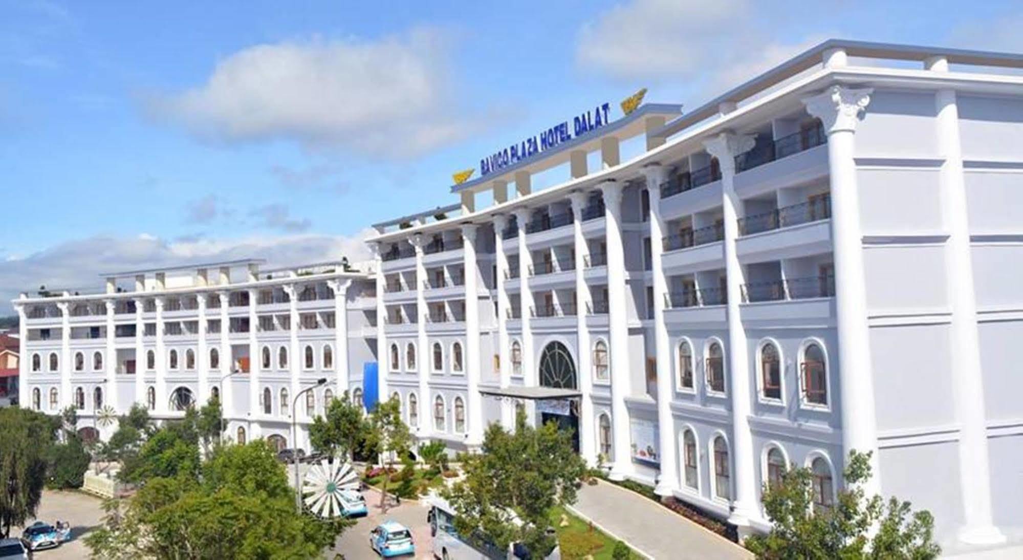 Bavico Plaza Hotel دالات المظهر الخارجي الصورة