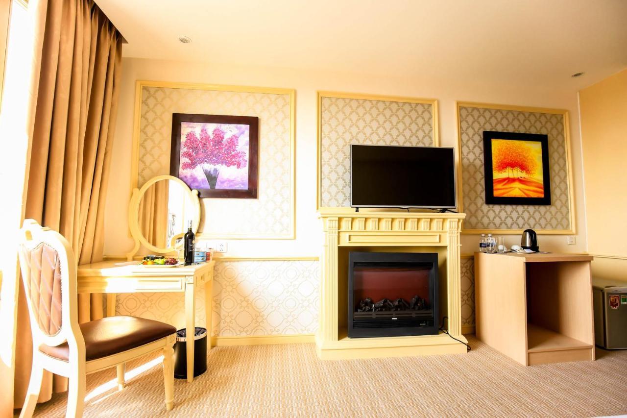 Bavico Plaza Hotel دالات المظهر الخارجي الصورة