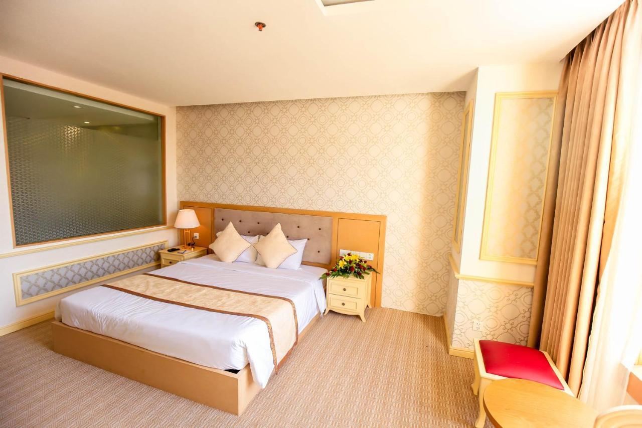 Bavico Plaza Hotel دالات المظهر الخارجي الصورة